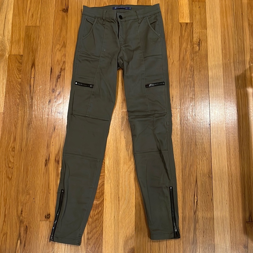 Army green tractr jeans